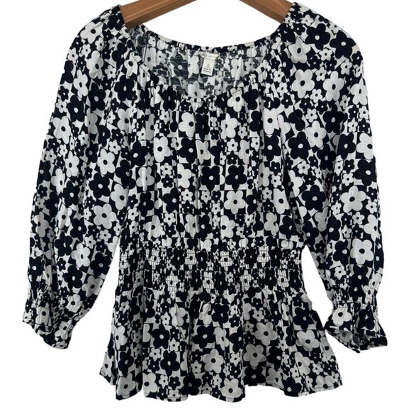 Cato Womens Top Sz S Black/White Floral On-Off Shoulder Peasant Boho Smocked - Picture 1 of 11